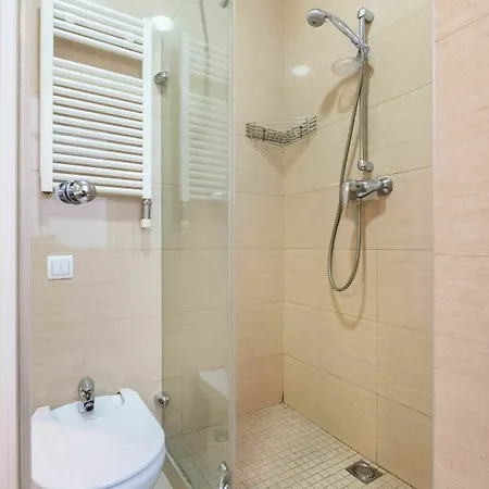 Stunning 4br In Sagrada Familia Barcelona