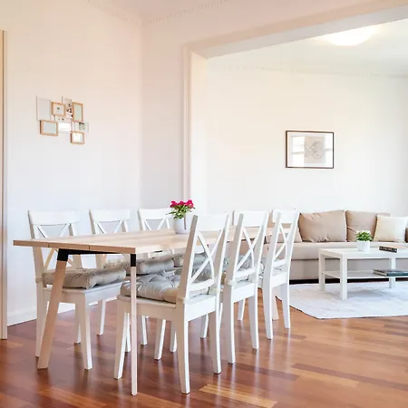 Stunning 4br In Sagrada Familia