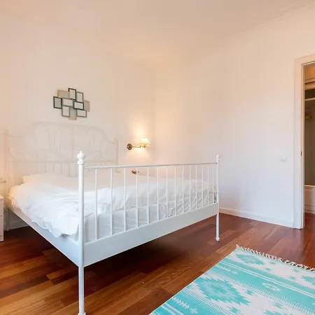 Apartment Stunning 4br In Sagrada Familia