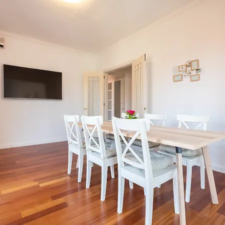 Stunning 4br In Sagrada Familia * Barcelona